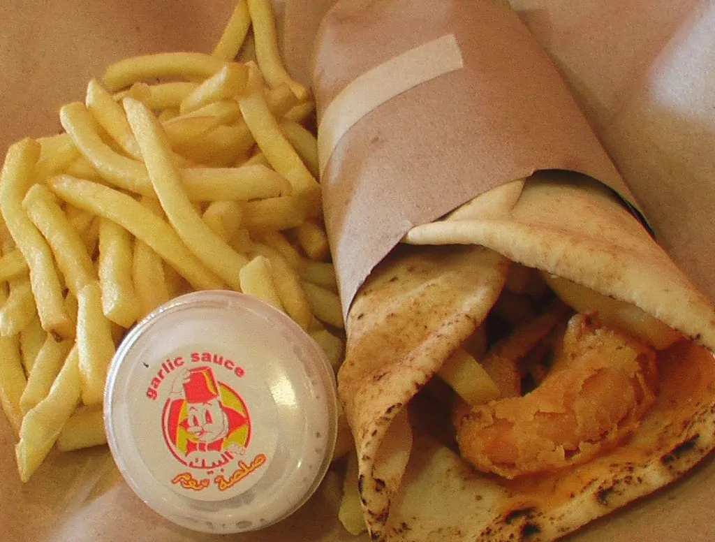 AL Baik falafel sandwich